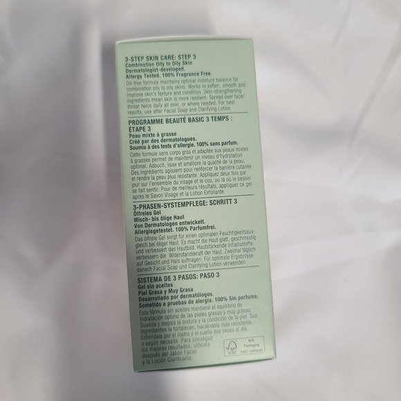 Clinique Dramatically Different Moisturizing Gel Oil-Free 4.2oz - BRAND NEW - Picture 4 of 9